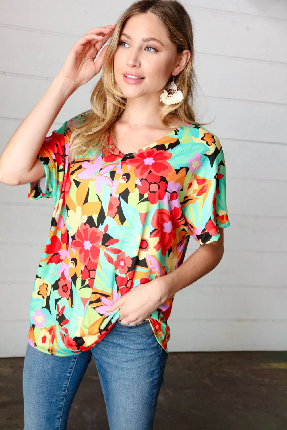Multicolor Tropical Floral V Neck Drop Shoulder Top | Daverri Fashions