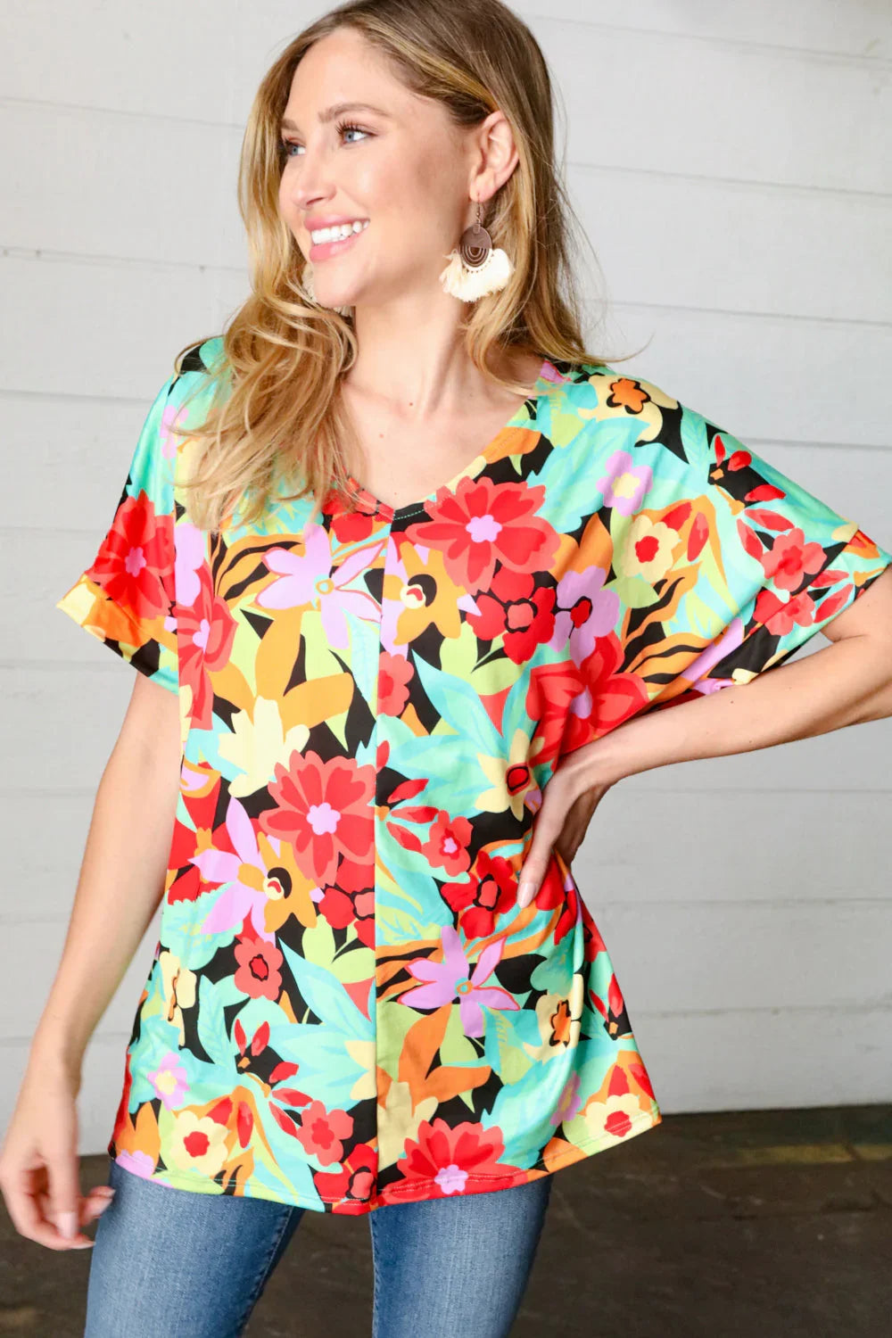 Multicolor Tropical Floral V Neck Drop Shoulder Top | Daverri Fashions