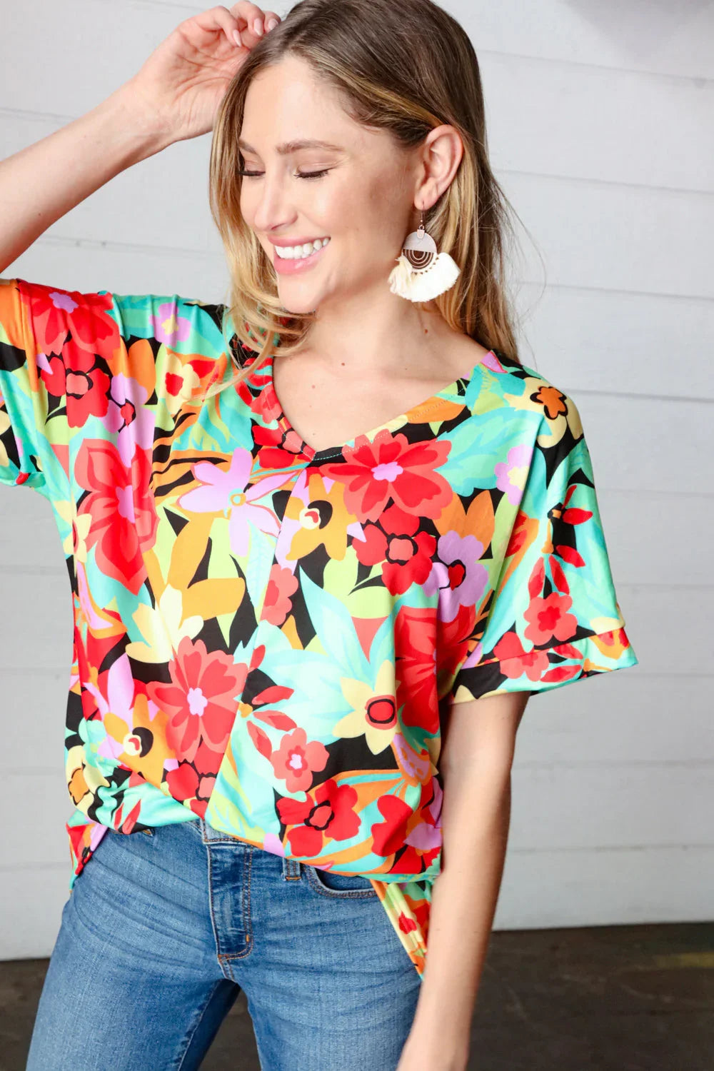 Multicolor Tropical Floral V Neck Drop Shoulder Top | Daverri Fashions