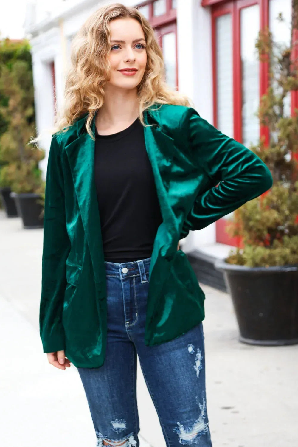 Dazzling Hunter Green Velvet Lapel Blazer - DAVERRI FASHIONS
