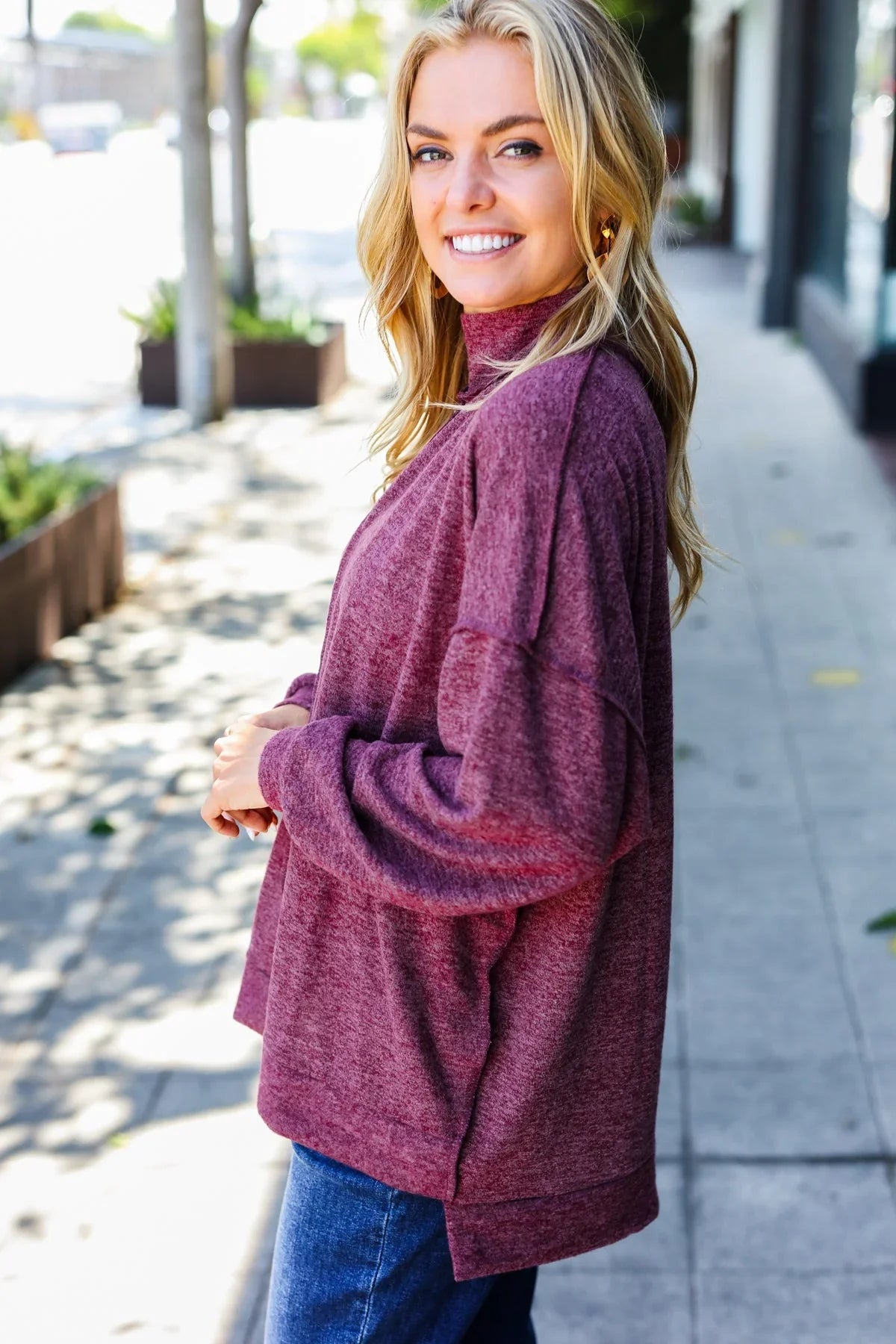 Weekend Ready Burgundy Brushed Mélange Mock Neck Sweater | Daverri Fashions