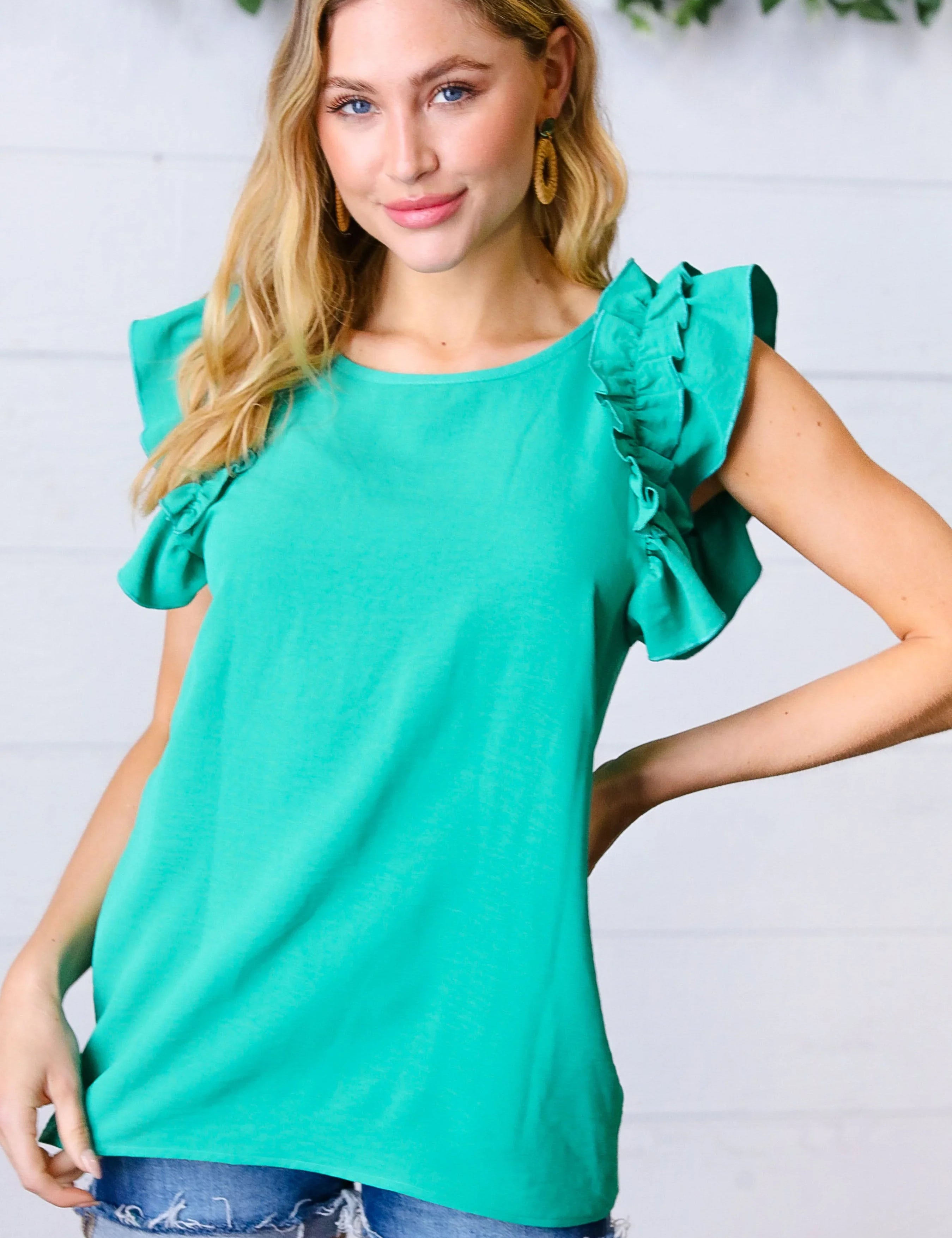 Kelly Green Double Ruffle Sleeve Crinkle Top | Daverri Fashions