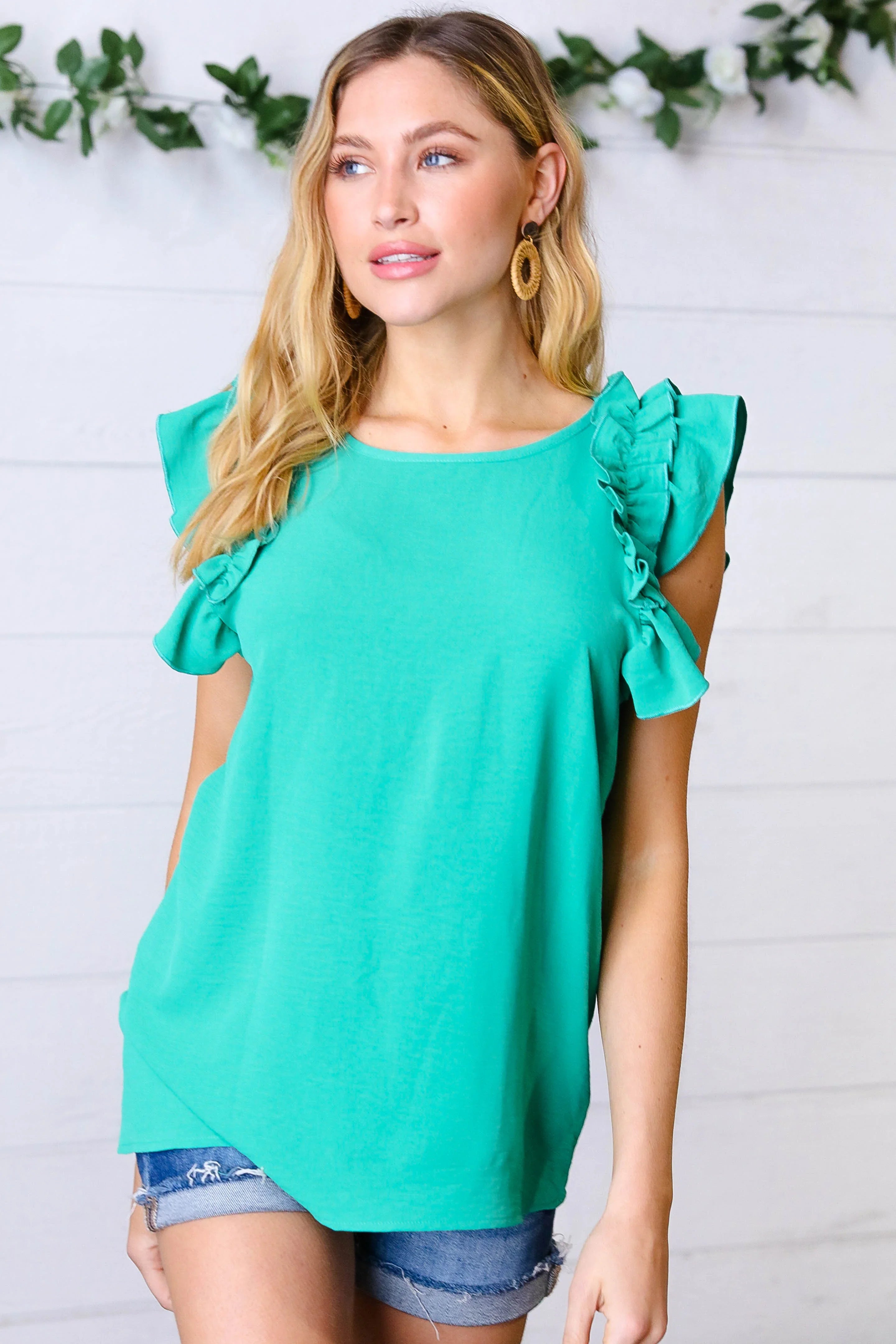 Kelly Green Double Ruffle Sleeve Crinkle Top | Daverri Fashions