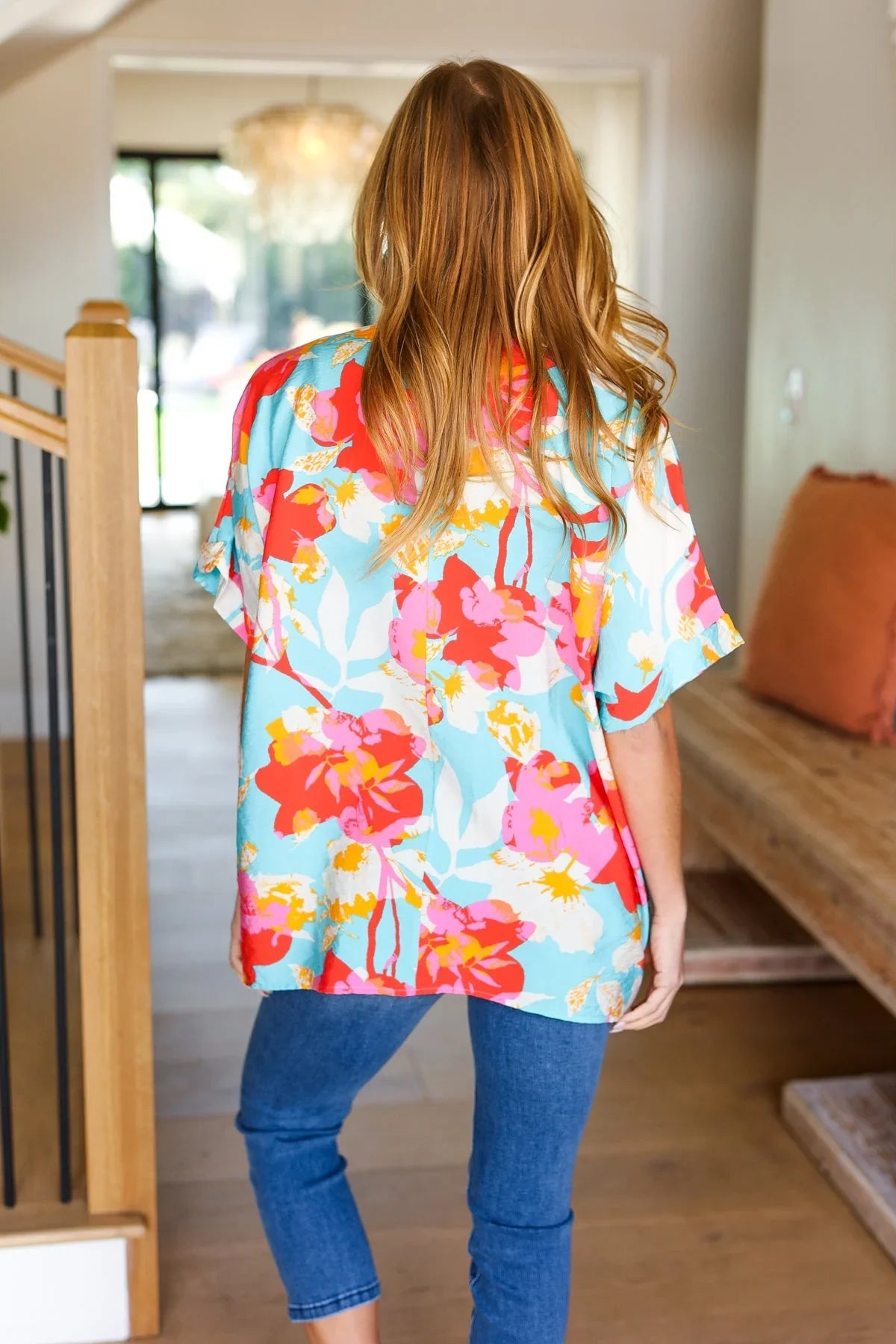 Weekend Ready Aqua & Coral Floral V Neck Woven Top | Daverri Fashions