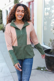 Holiday Vibes Taupe/Green Fleece Zip Up Cinched Hem Pullover | Daverri Fashions