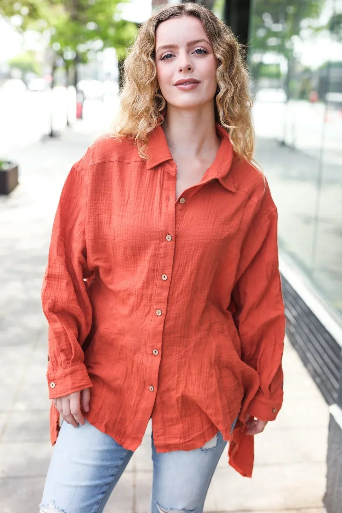 Everyday Rust Button Down Sharkbite Cotton Tunic Top - DAVERRI FASHIONS