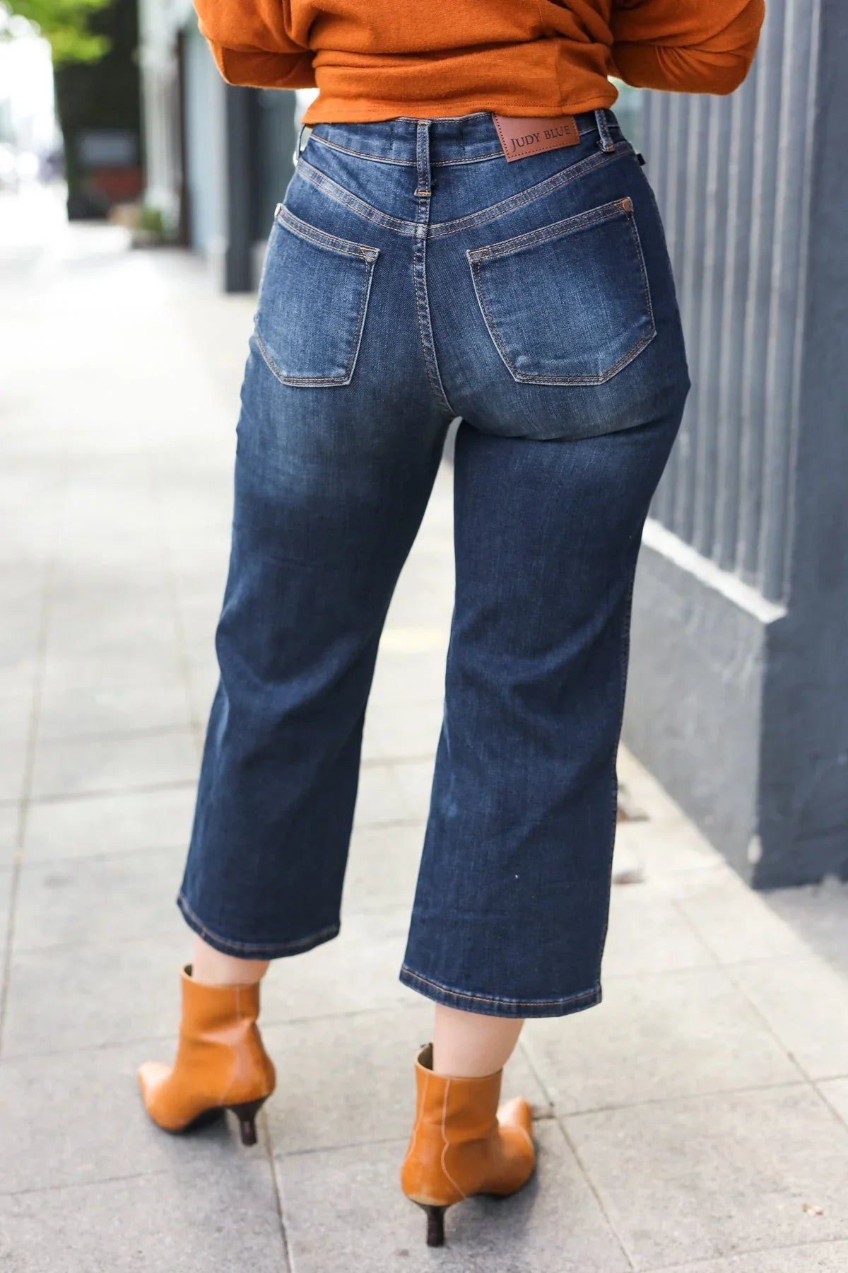 Judy Blue Dark Wash Mid Rise Cropped Wide Leg Jeans | Daverri Fashions