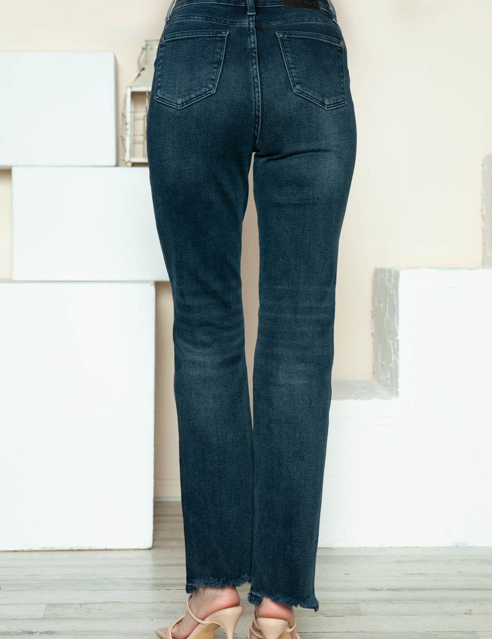 Judy Blue Full Size Button Fly Hem Destroy Straight Jeans | Daverri Fashions