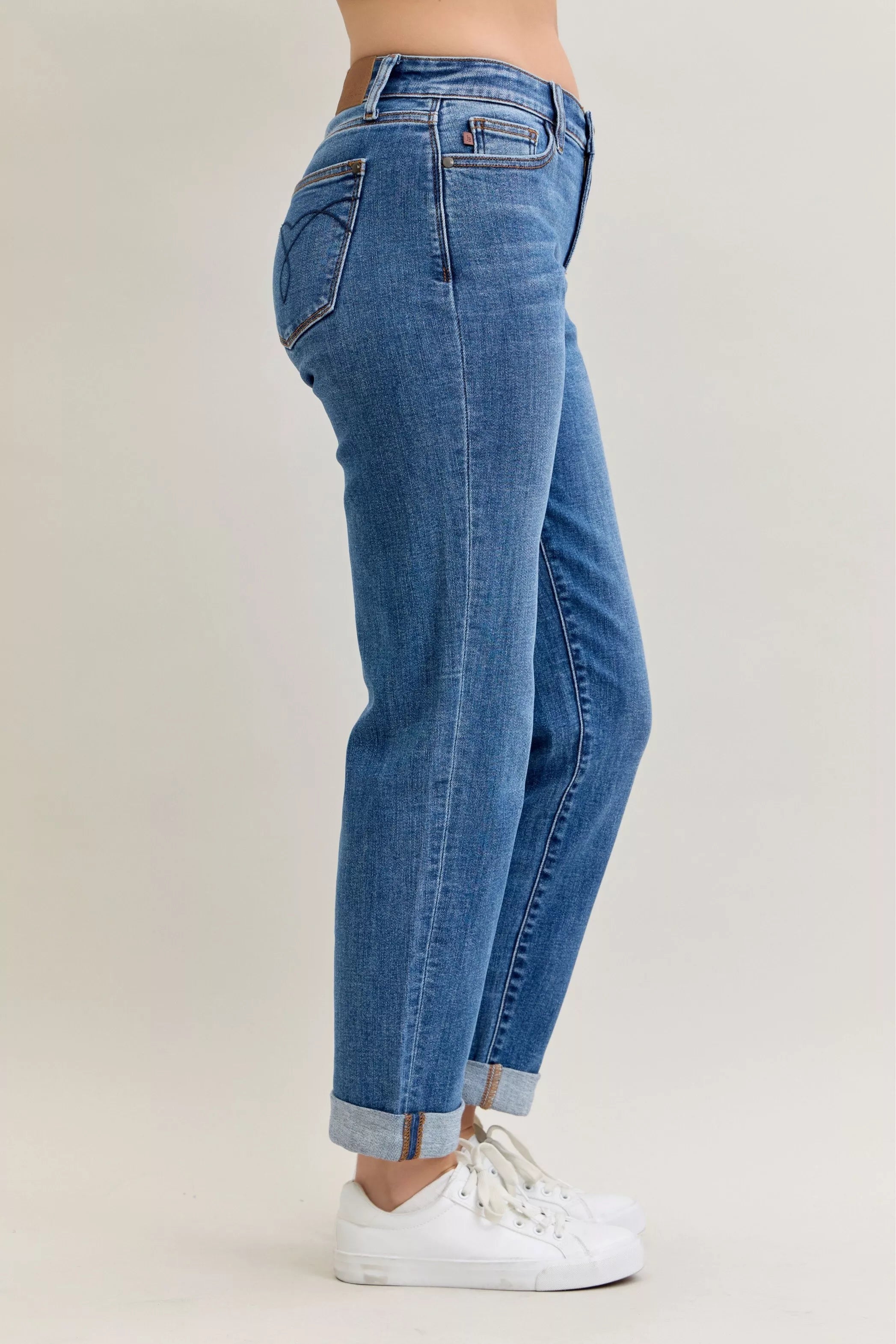 Judy Blue Full Size Mid Rise BF Classic Cuffed Jeans Plus Size | Jeans Daverri Fashions