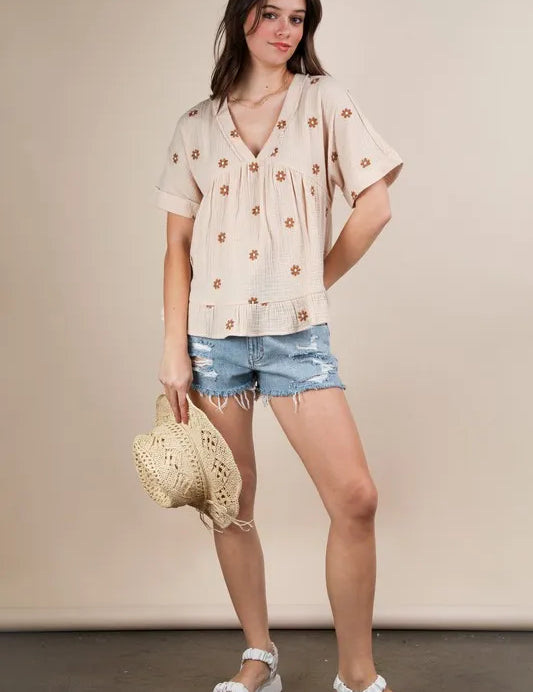 Natural VERY J Flower Embroidered Woven Blouse | Blouses Daverri Fashions