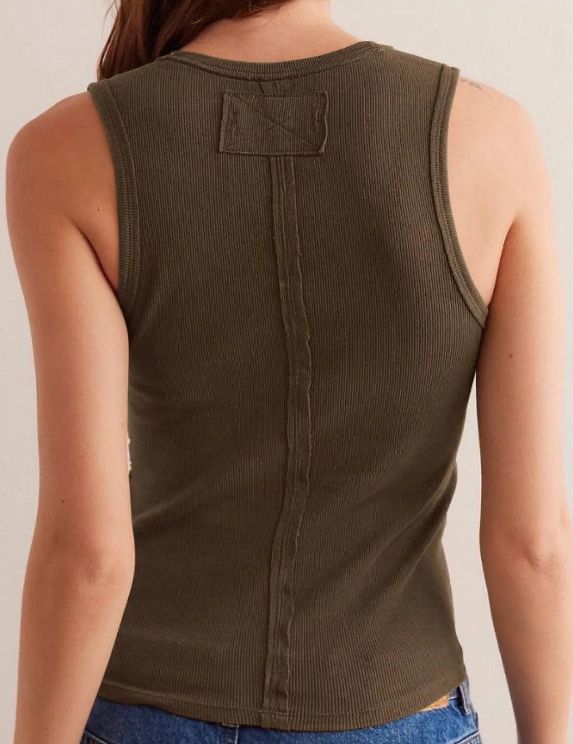Solid V-Neck Tank | Tank Tops Daverri Fashions