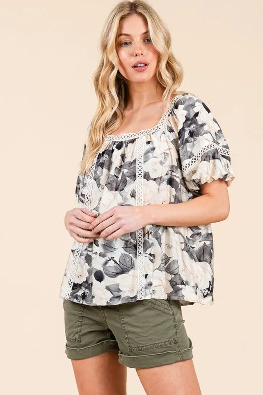 Lime 'N' Chili Floral Print Lace Trim Puff Sleeve Blouse