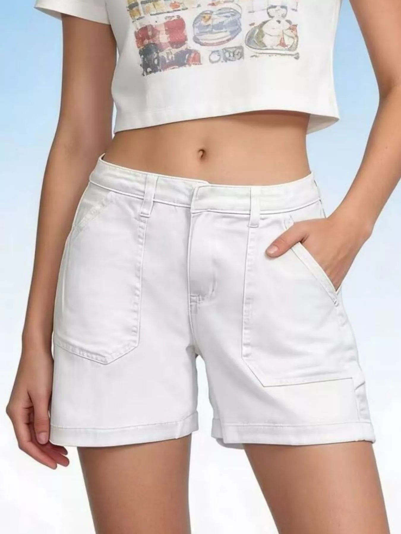 Daverri pocketed denim shorts: white with rolled cuffs and front pockets