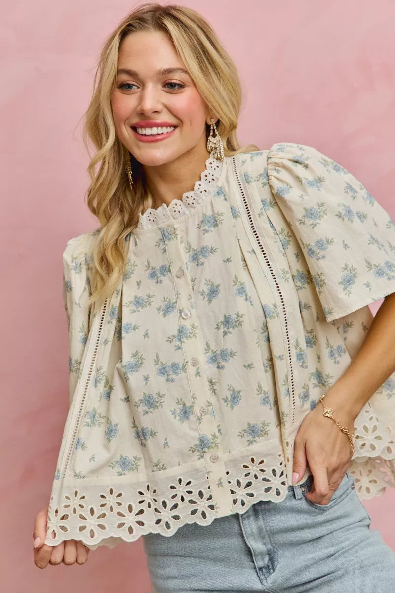SO ME floral print lace trim flutter sleeves blouse with blue embroidery