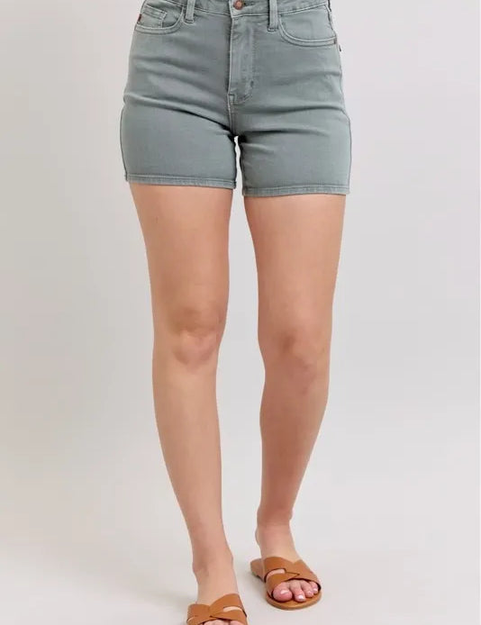Judy Blue Full Size Hw Garment Dyed & Back Pkt Embroidery Shorts Plus Size | Daverri Fashions