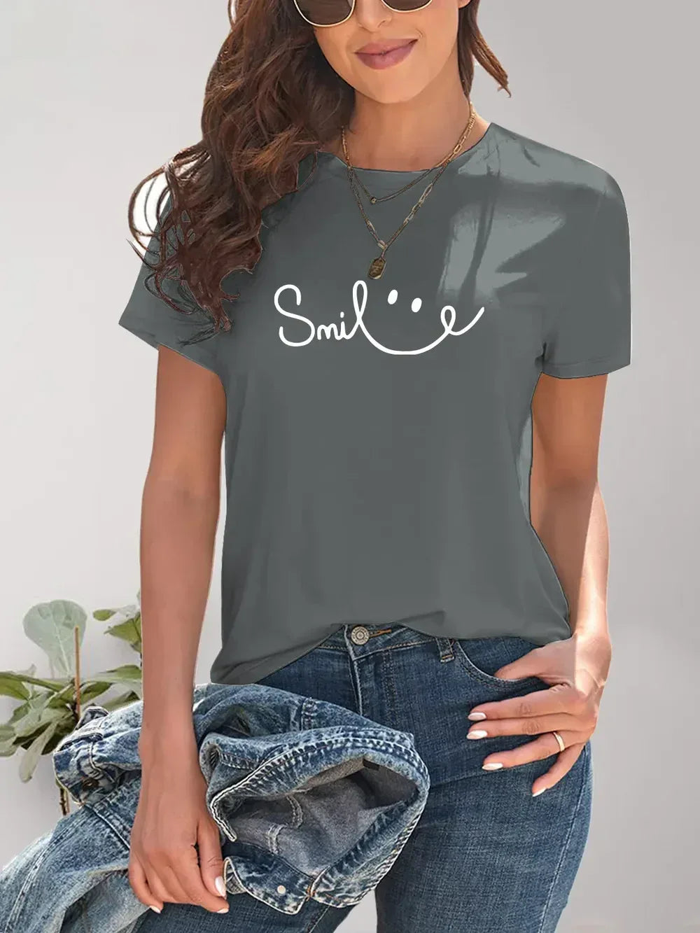 SMILE Round Neck Short Sleeve T-Shirt - DAVERRI FASHIONS