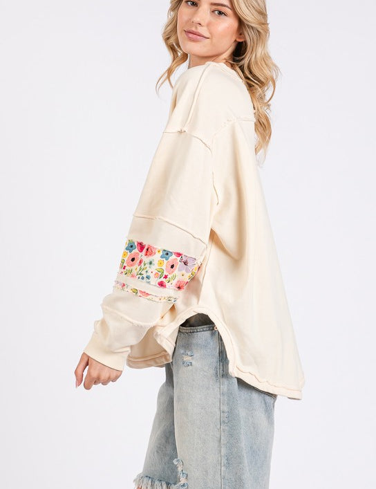 SAGE + FIG Daisy Patch Applique Long Sleeve Sweatshirt