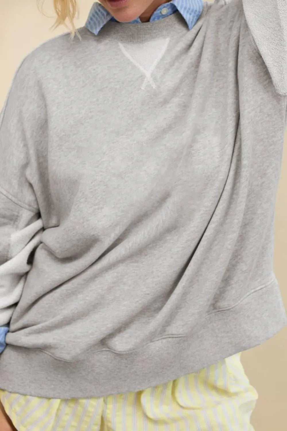 Gray Side Slit Round Neck Long Sleeve Sweatshirt | Sweatshirts Daverri Fashions