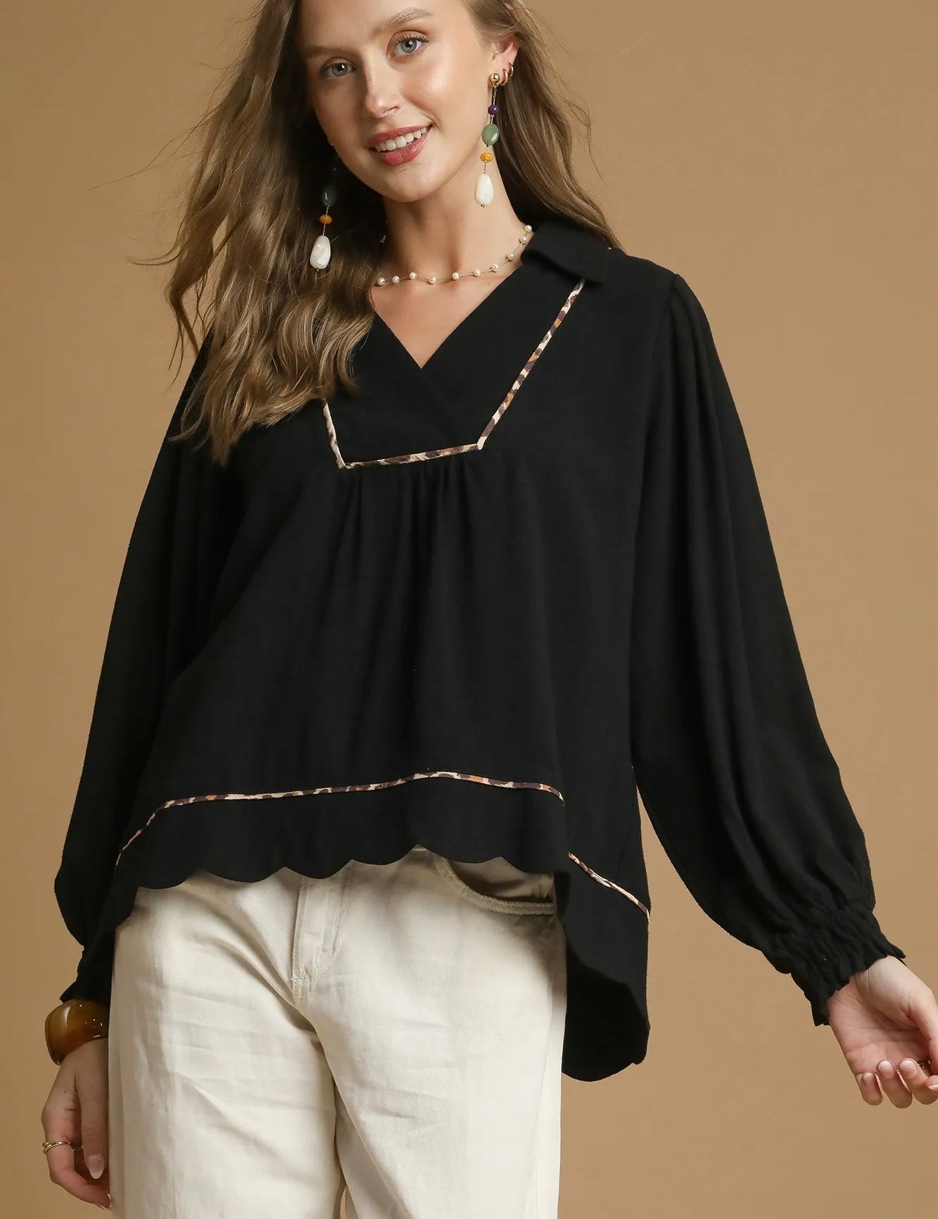 Black 2XL Umgee Full Size Linen Scallop Hem Blouse with Contrast Trim Plus Size | Daverri Fashions