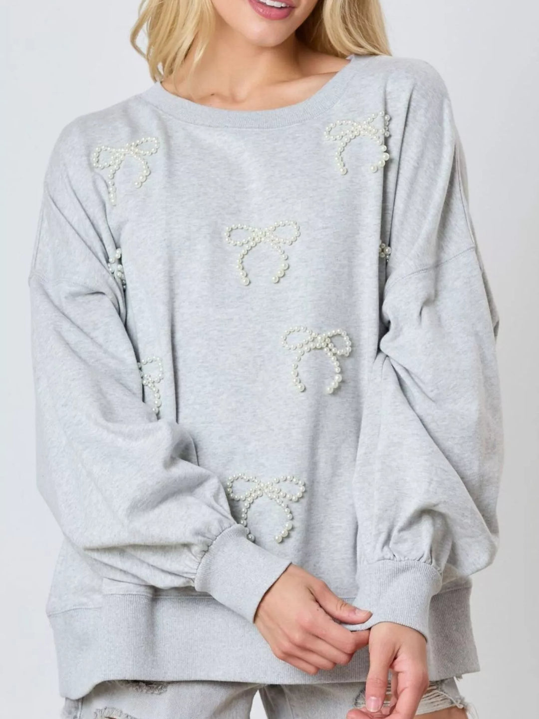 Gray Pearl Embellished Bow Long Sleeve Sweatshirt | Sweatshirts Daverri Fashions