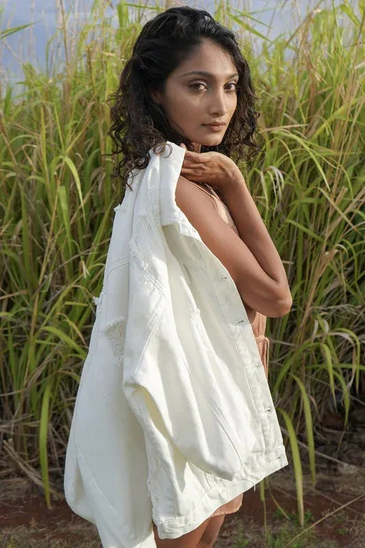 Distressed White Denim Jacket - DAVERRI FASHIONS