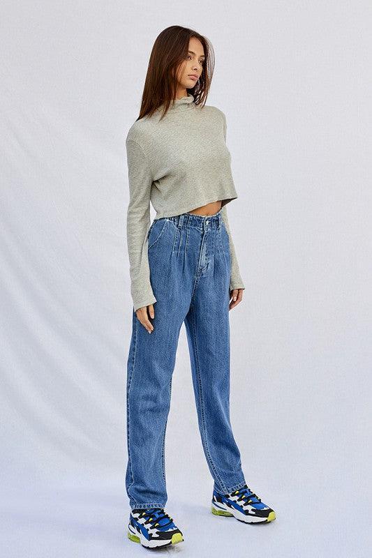 Super High Rise Pleated Mom Jeans - DAVERRI FASHIONS
