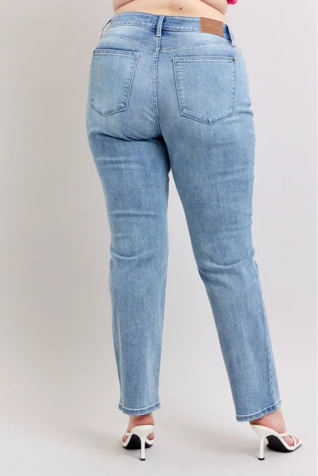 Judy Blue Plus Size High Waist Dad Jeans Jeans
