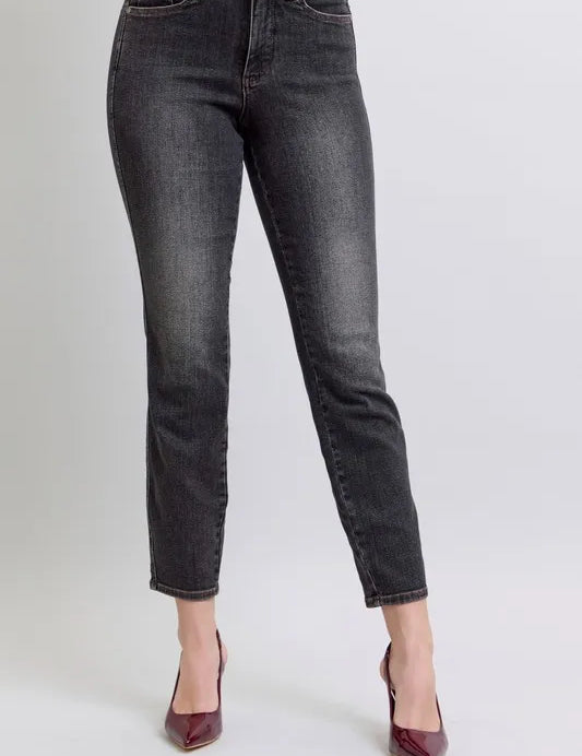 Judy Blue Full Size Mid Rise Tummy Control Slim Jeans Plus Size | Daverri Fashions