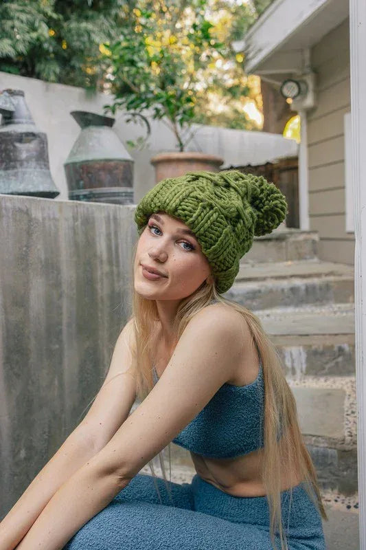 Oversized Chunky Knit Pom Beanie - DAVERRI FASHIONS