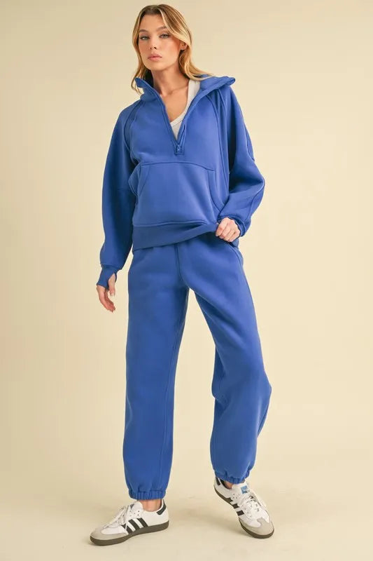 Aemi+Co Drawstring Elastic Waist Joggers