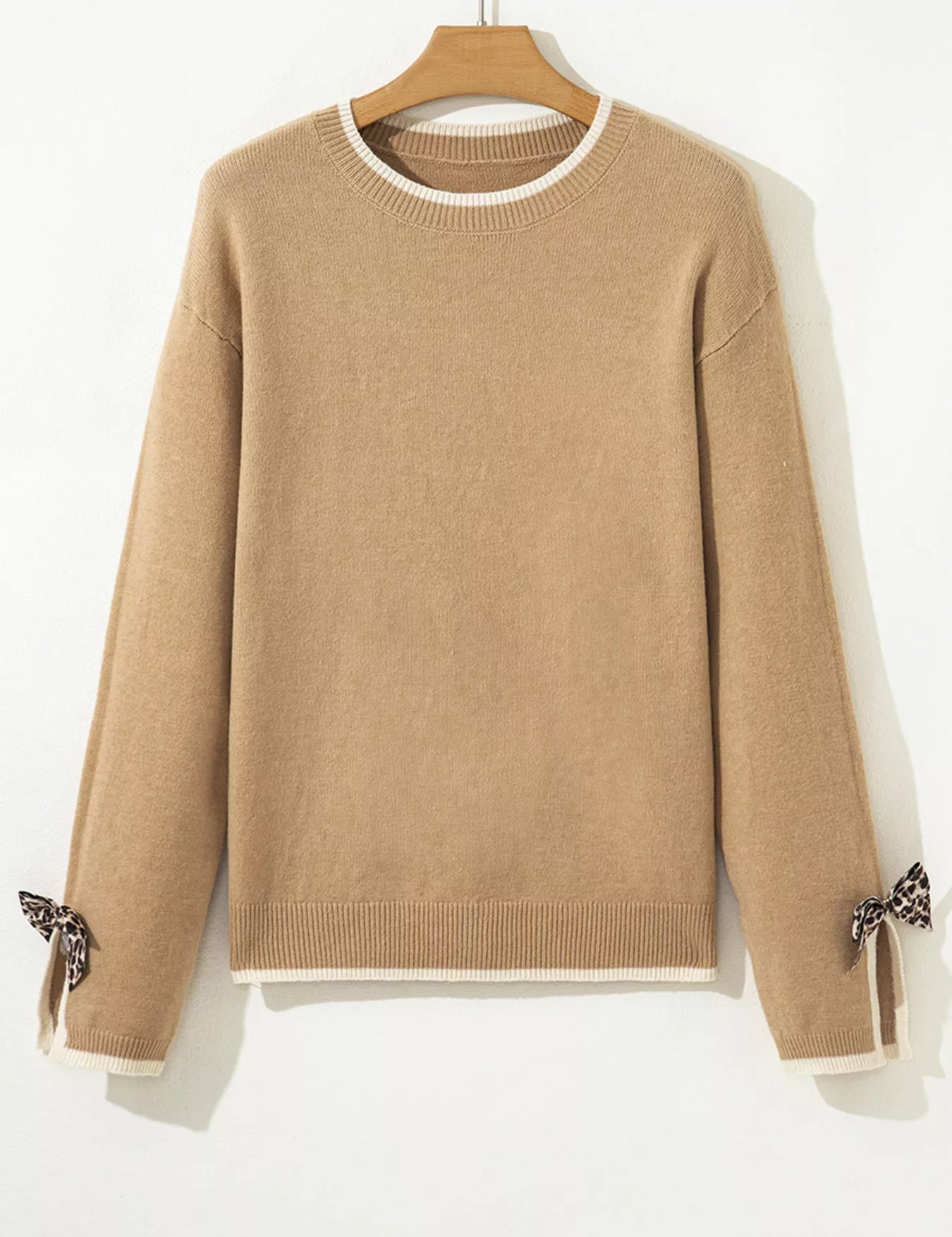 Leopard Bow Decor Split Cuff Contrast Trim Sweater | Sweaters Daverri Fashions