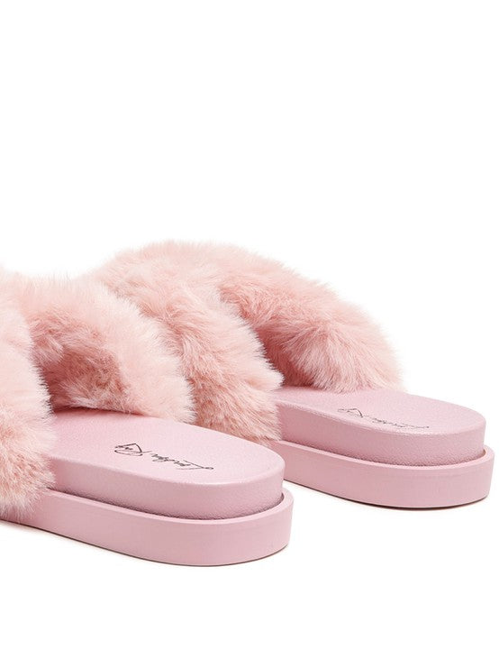 HOMEY FUR SLIP-ON FLATS | Slippers Daverri Fashions