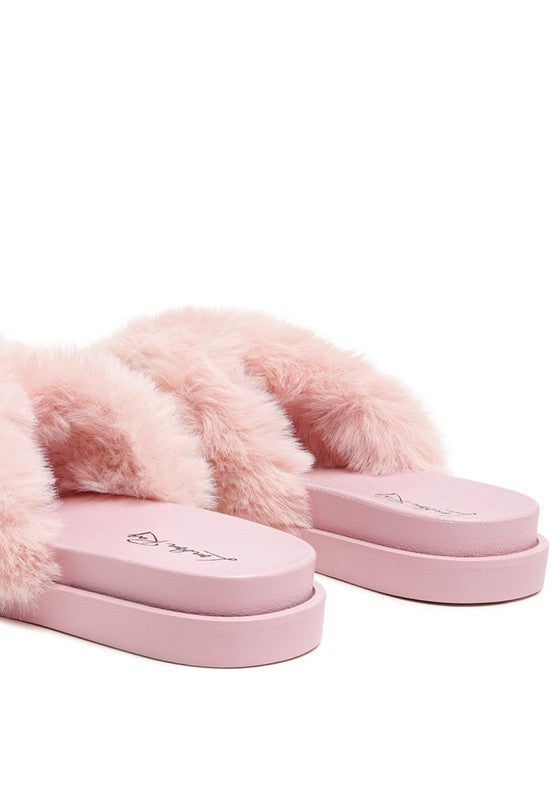 HOMEY FUR SLIP-ON FLATS | Slippers Daverri Fashions