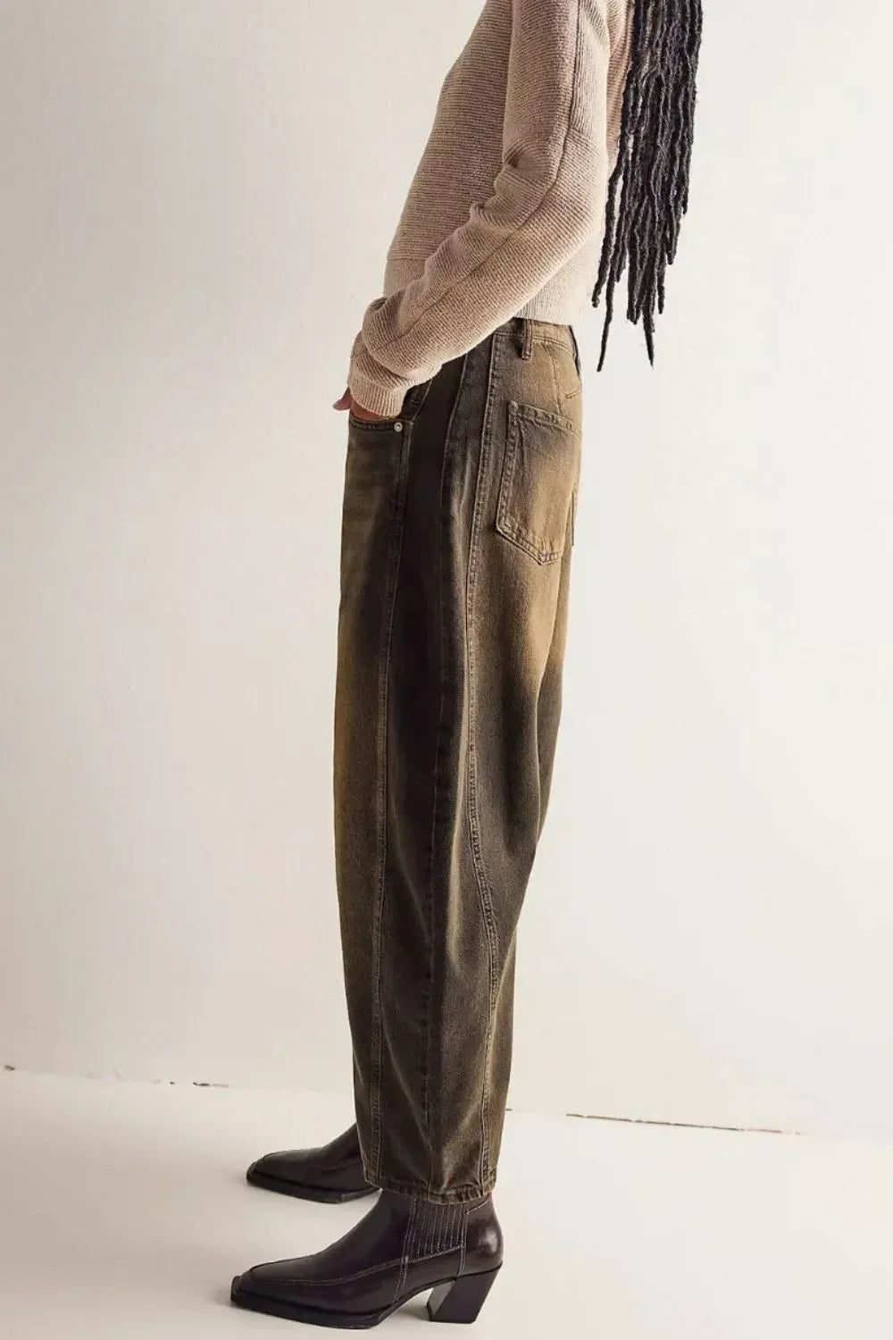 Retro Barrel Jeans with Pockets - DAVERRI FASHIONS