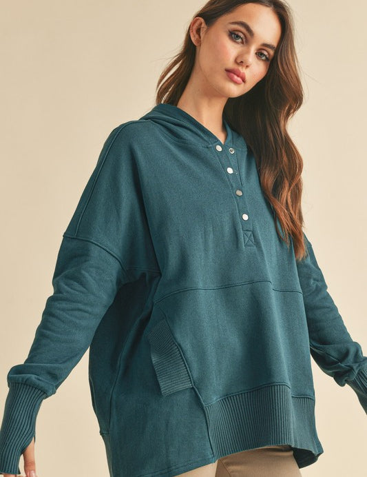 Vivi Pullover | Hoodies Daverri Fashions