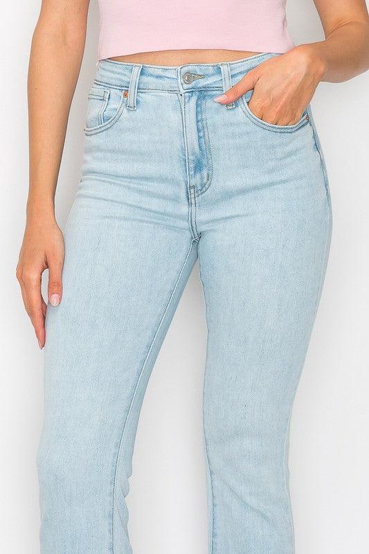 HIGH RISE BOOT CUT JEANS