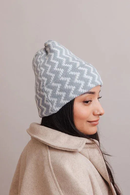 Zigzag Knit Beanie - DAVERRI FASHIONS