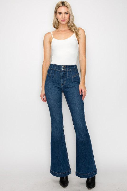 PLUS SIZE - HIGH RISE MODERN FLARE JEANS