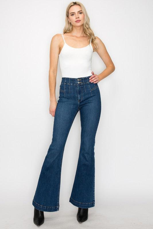 PLUS SIZE - HIGH RISE MODERN FLARE JEANS