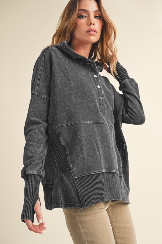 Dark gray distressed cotton Washed Vivi Pullover hoodie with ribbed cuffs