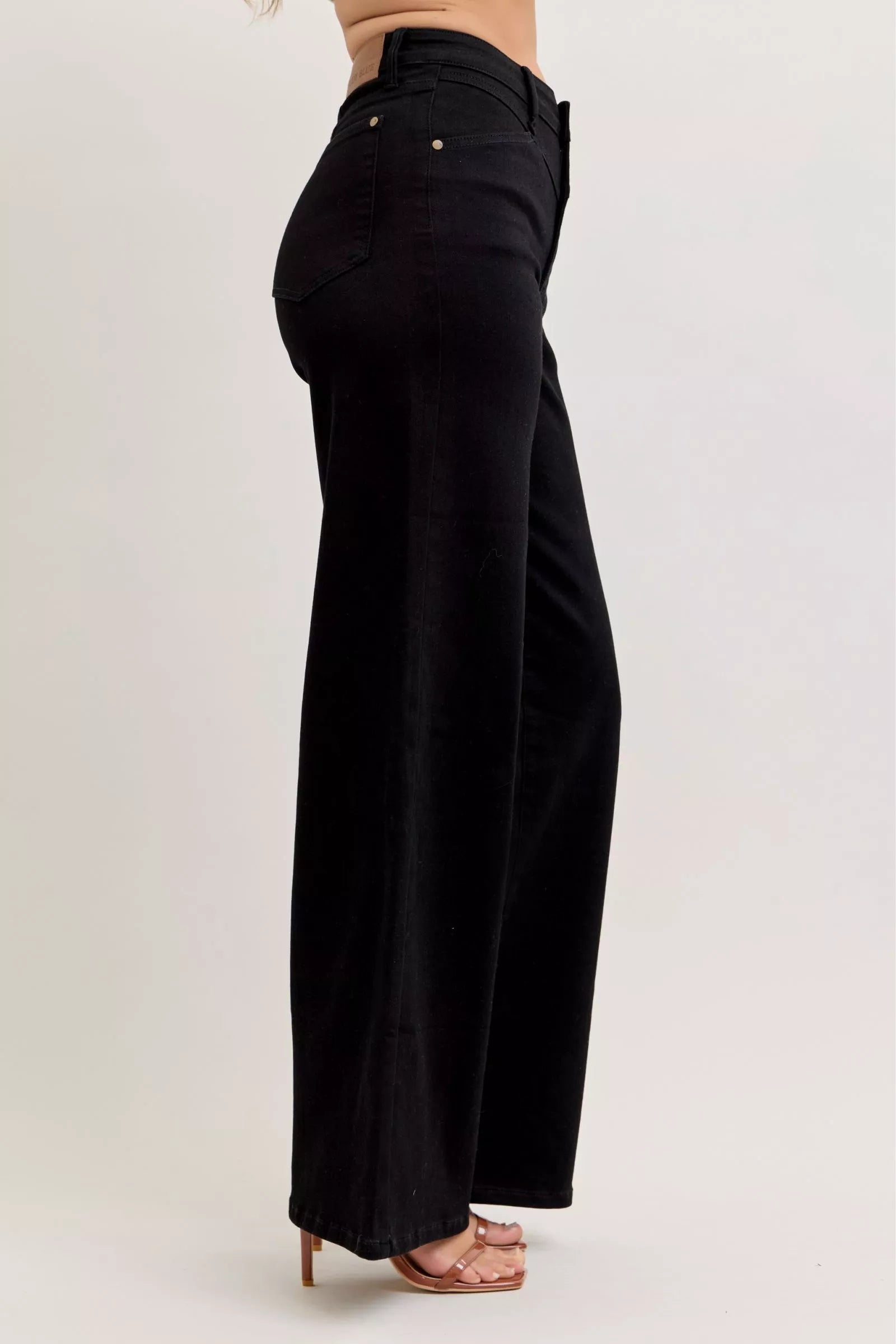 Judy Blue black high-waisted wide-leg denim jeans with straight cut and subtle stitching