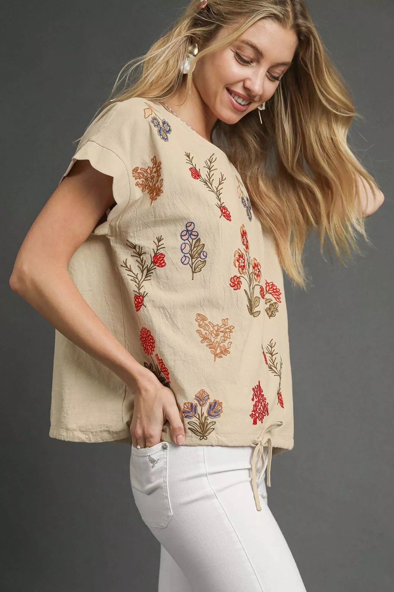 Umgee embroidered scallop sleeve top in beige with floral embroidery