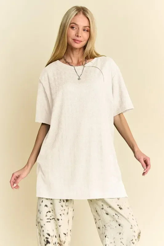 Davi & Dani Short Sleeve Side Slit T-Shirt with Pockets - DAVERRI FASHIONS
