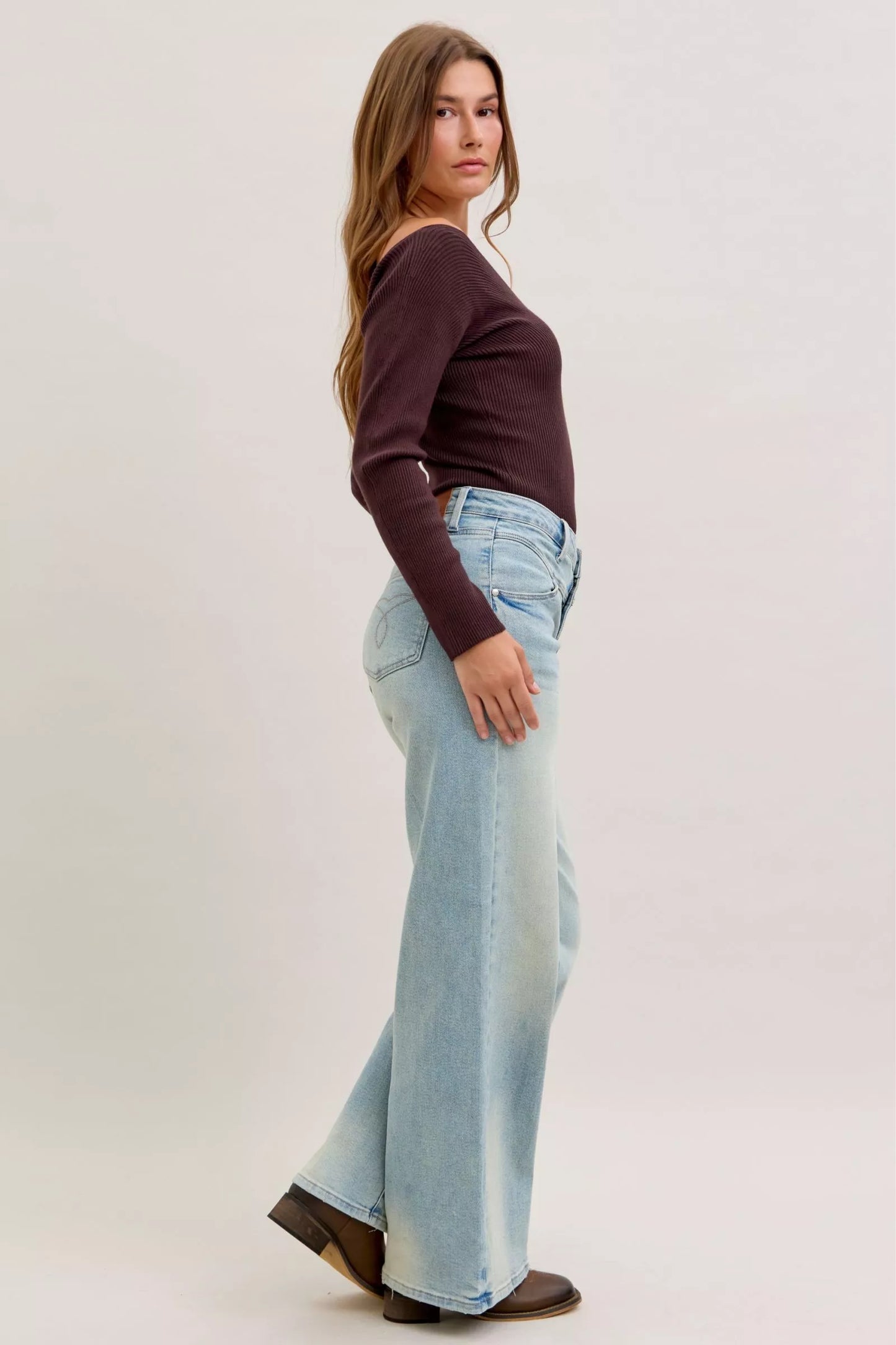 Judy Blue high-waist light-wash denim flare jeans with five-pocket design