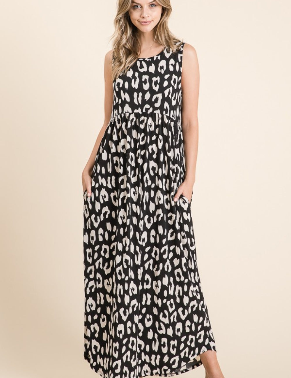 Black BOMBOM Leopard Maxi Dress with Pockets | Daverri Fashions