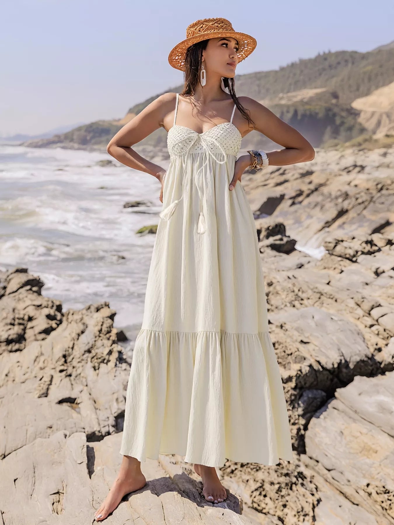 Daverri sweetheart neck spaghetti strap off-white tiered maxi dress