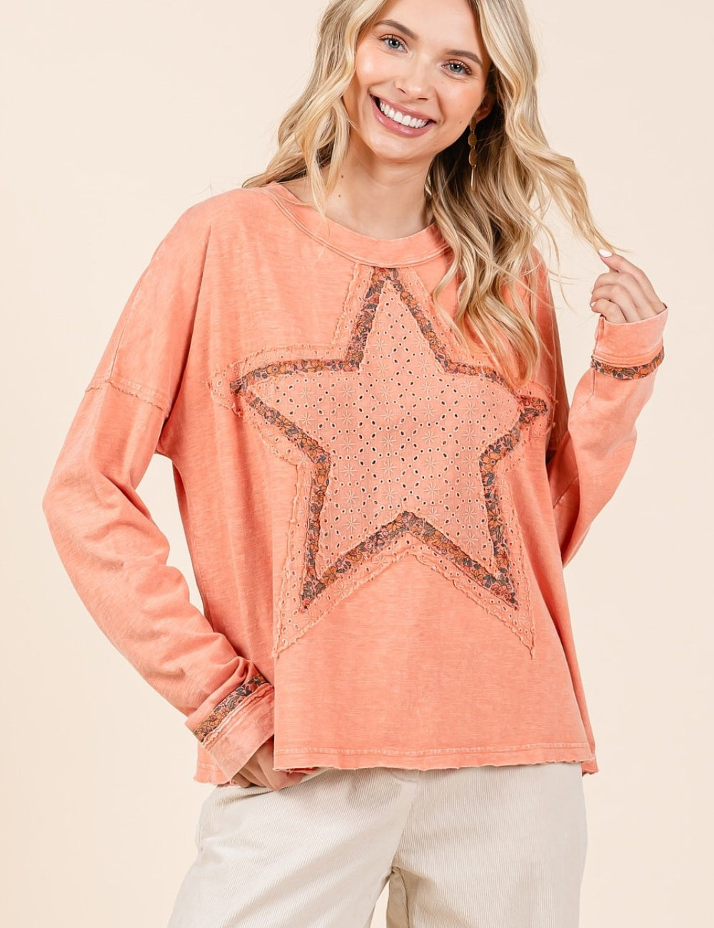 Mittoshop Mineral Wash Star Patch Long Sleeve T-Shirt Coral cream