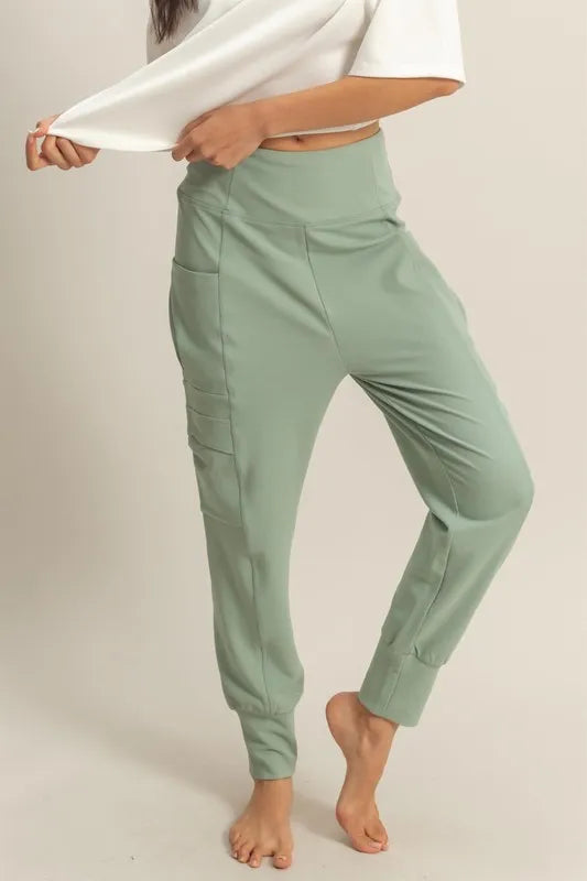 HYFVE High-Waist Pocket Detail Comfy Sweatpants | Daverri Fashions