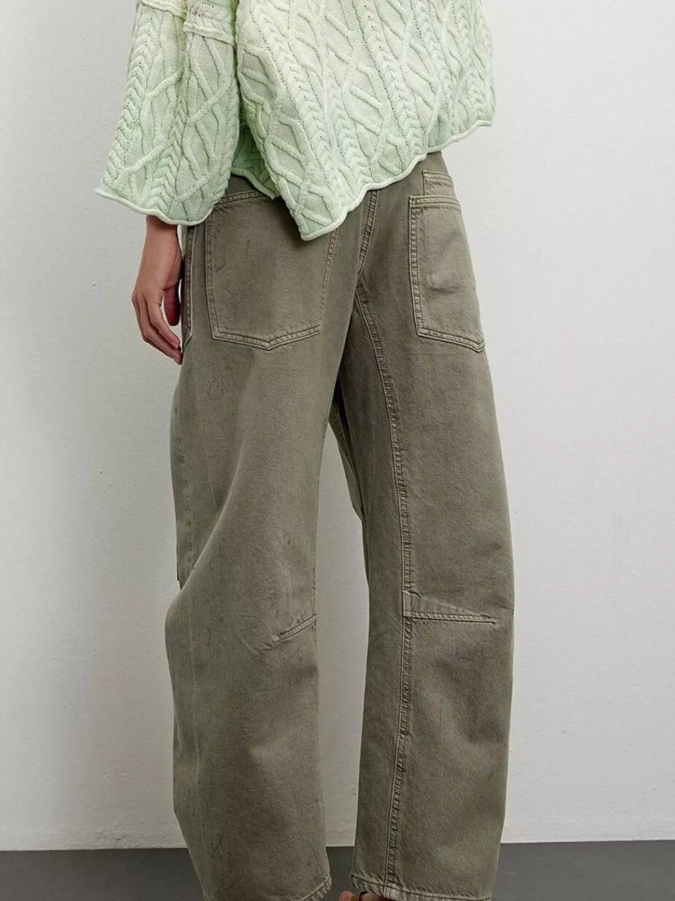 Daverri washed relaxed fit barrel jeans in olive green with patch pockets