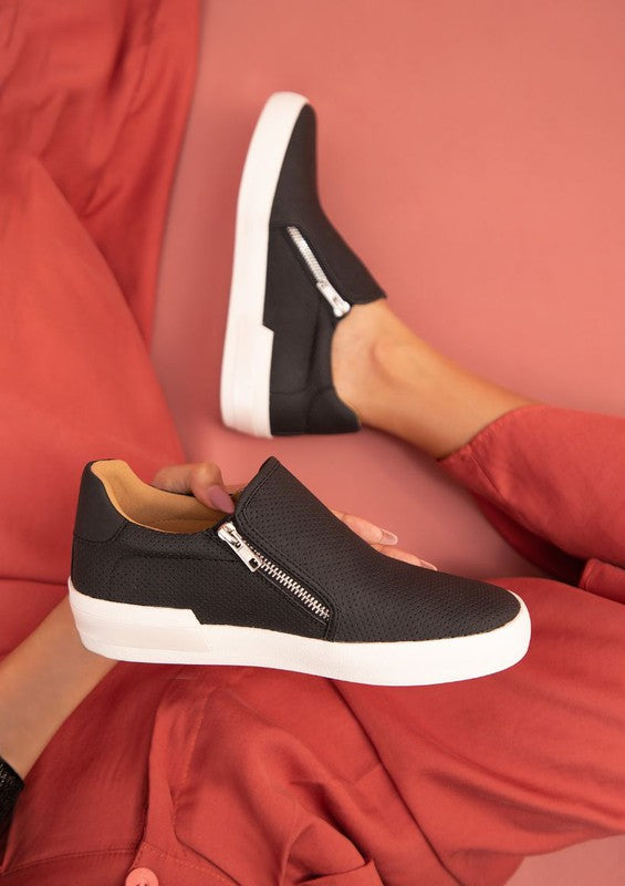Black Zion 2 Sneakers | Sneakers Daverri Fashions